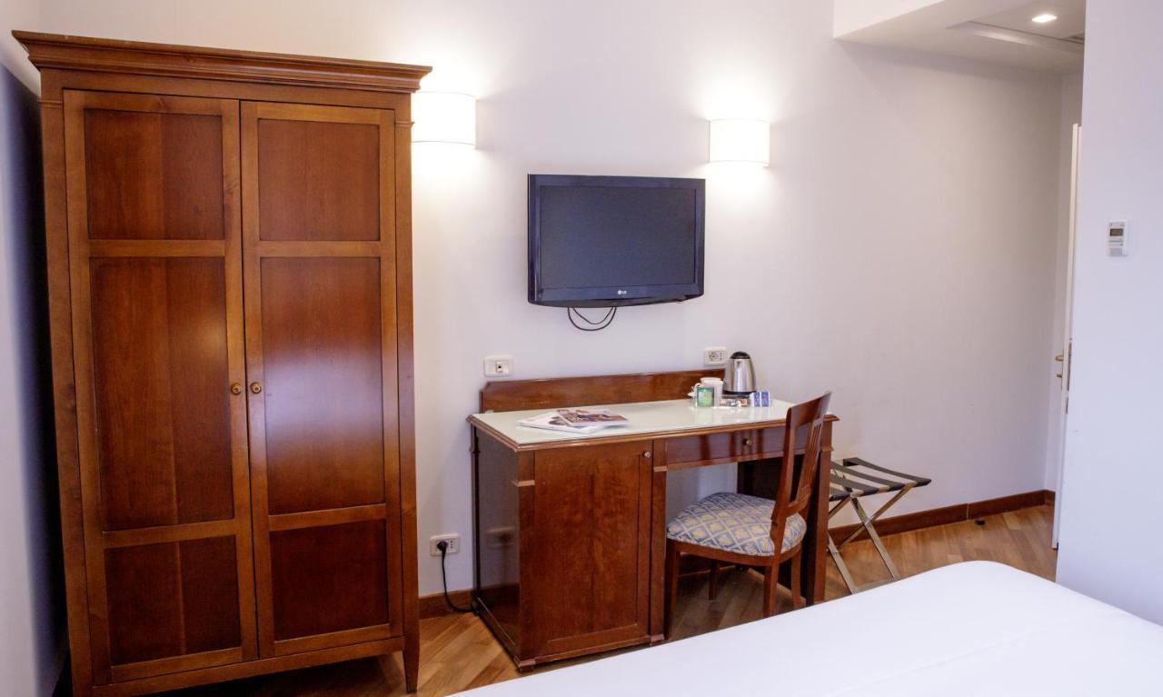 Best Western Ai Cavalieri Hotel Palermo Luaran gambar