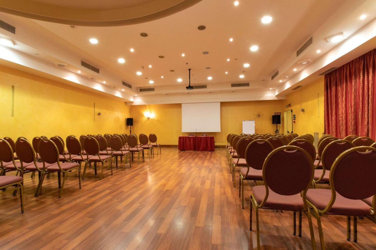 Best Western Ai Cavalieri Hotel Palermo Luaran gambar